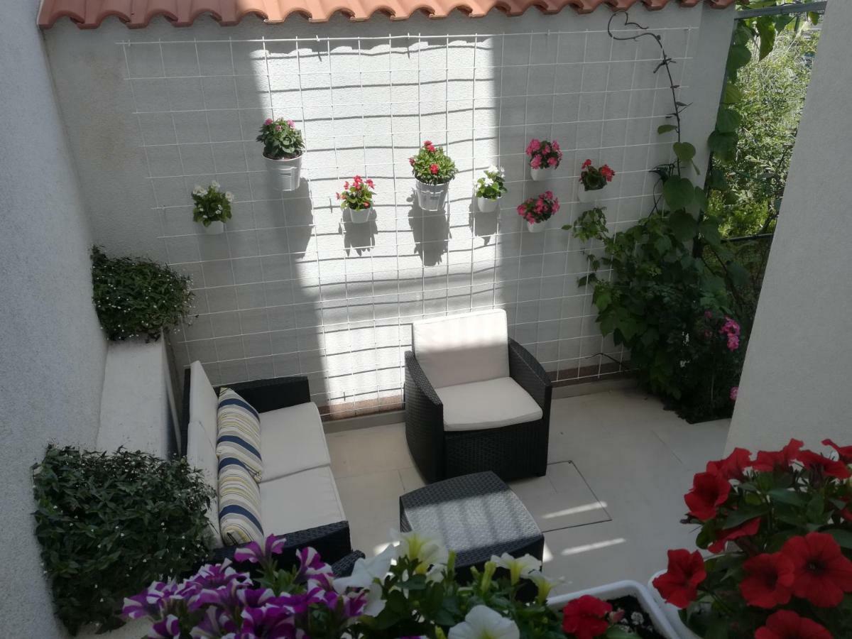 Apartmani Eladora Biograd Na Moru Exteriér fotografie